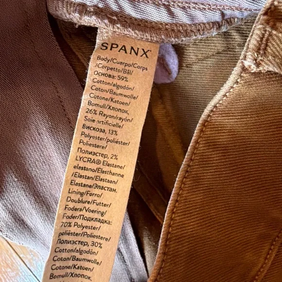 Spanx Supersmooth Stretch Twill Cropped Wide Leg Pants Women’s Sz medium - Picture 5 of 6